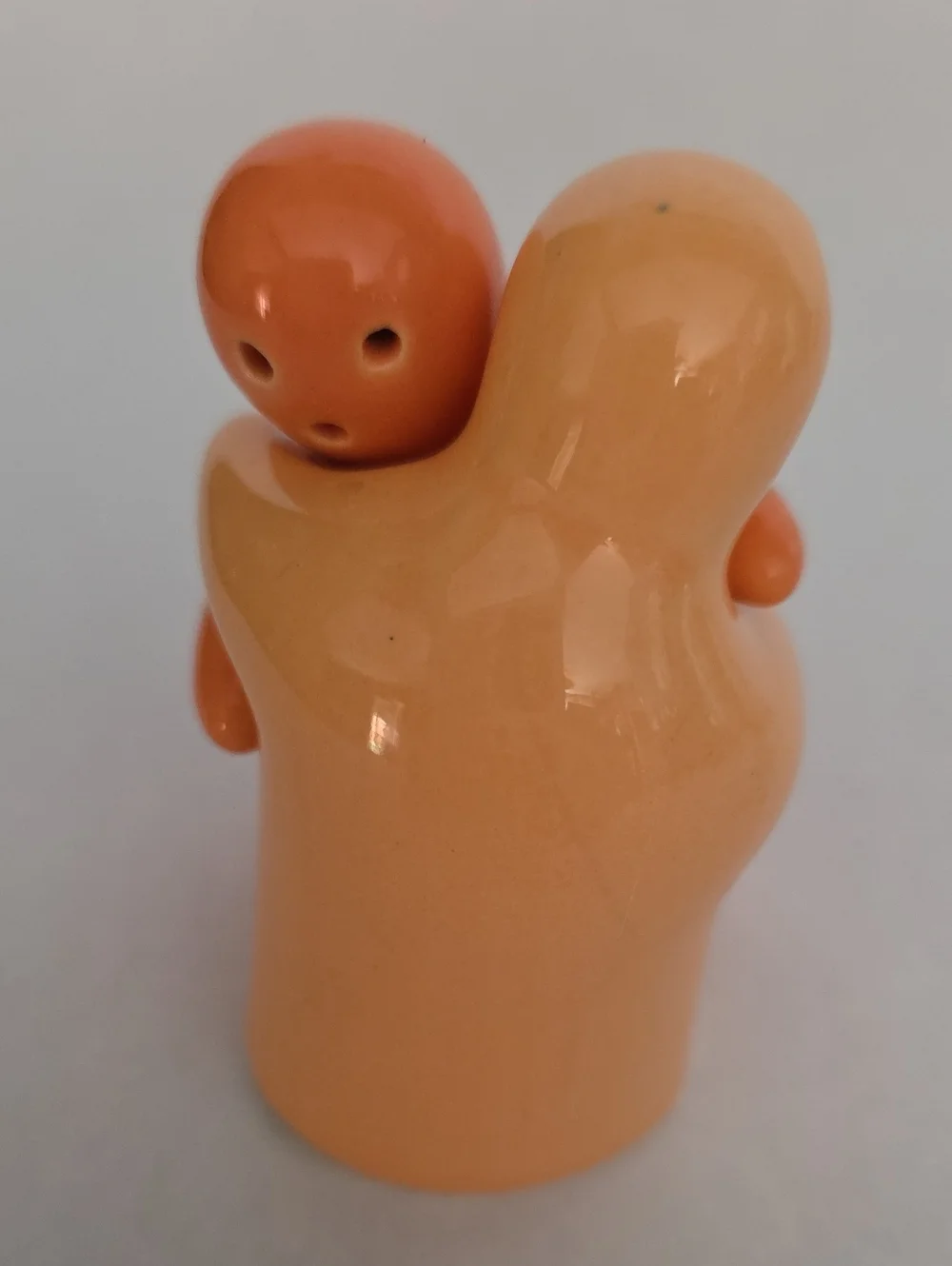 Vintage Hugging Glossy Ceramic Ghosts Salt & Pepper Shakers Pair - Orange Duo